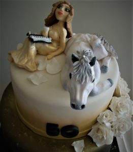 horse novelty cake