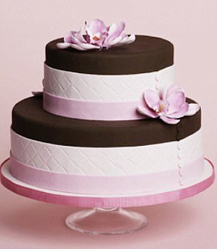professional wedding cake